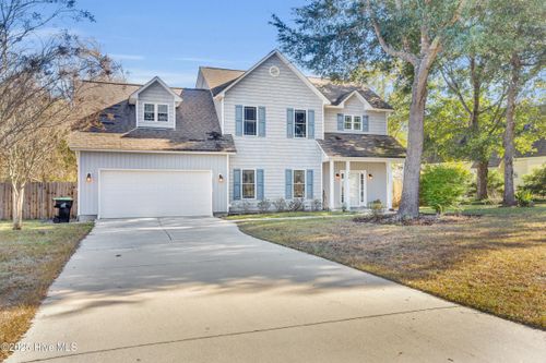 112 Wild Oak Dr, Newport, NC, 28570-8214 | Card Image