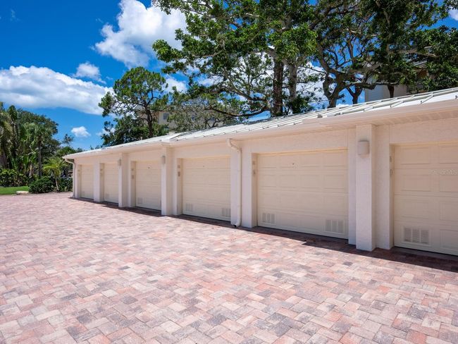 APT-104 - 8701 Midnight Pass Rd, Condo with 2 bedrooms, 2 bathrooms and null parking in SARASOTA FL | Image 28