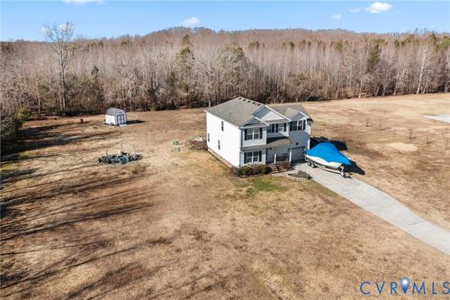 4015 Sleepy Hole Rd, Suffolk, VA, 23435-1041 | Card Image