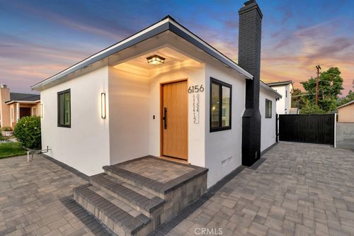 6156 Colbath Ave, Valley Glen, CA, 91401-2201 | Card Image