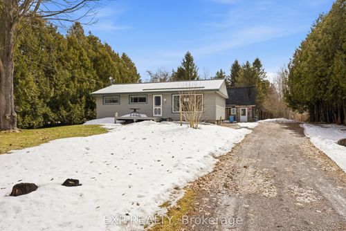 1303 County Rd 64, Carrying Place, ON, K0K1L0 | Card Image
