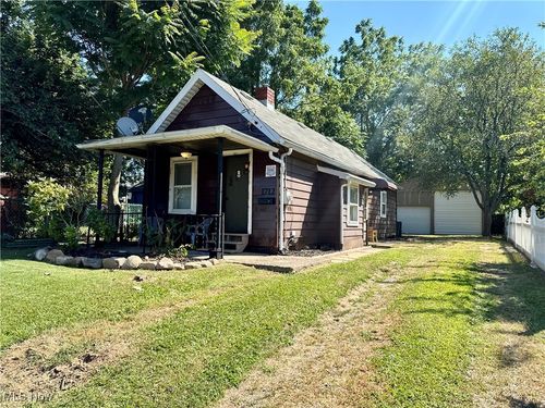 1712 Clarendon Ave Sw, Canton, OH, 44706-5335 | Card Image