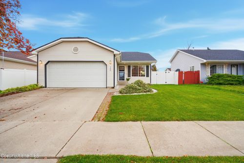 7488 N Wheatfield Dr, Coeur D Alene, ID, 83815-7768 | Card Image