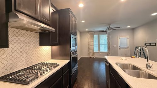 9102 Gage Dr, Austin, TX, 78717-2949 | Card Image