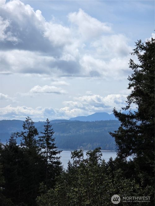 5612 Cape George Rd, Port Townsend, WA, 98368-9042 | Card Image