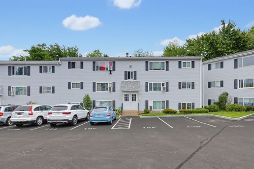 11a-5455 N Main St, Fall River, MA, 02720-2056 | Card Image
