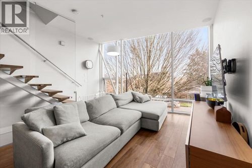 3485 Victoria Dr, Vancouver, BC, V5N4M5 | Card Image