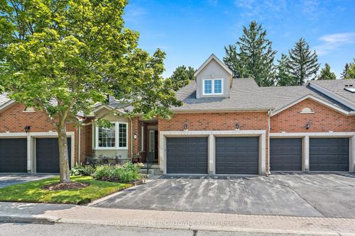 12 Fairway Lane, Guelph, ON, N1E7A9 | Card Image