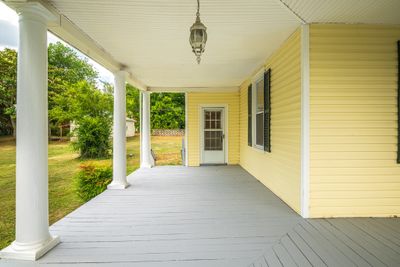 204 E. Maryland Ave, House other with 4 bedrooms, 2 bathrooms and 1 parking in Crewe VA | Image 2