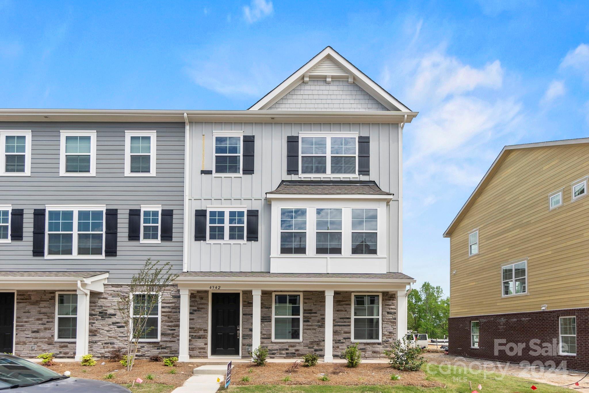 Reed Creek Dr, Sherrills Ford, NC 28673
