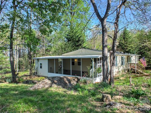 11 Rector Rd, Weaverville, NC, 28787-9767 | Card Image