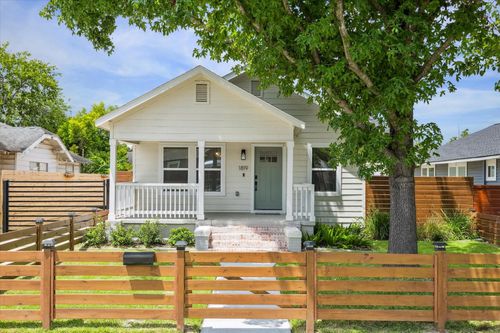 1819 Studewood St, Houston, TX, 77008-4408 | Card Image