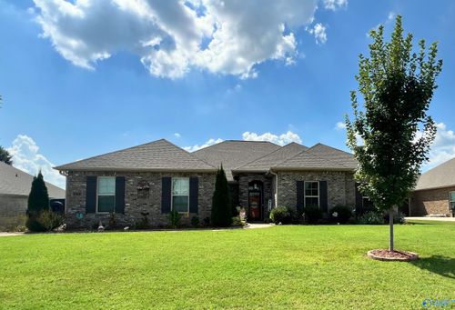 140 Naugher Rd, Huntsville, AL, 35811-9060 | Card Image