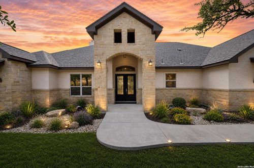 2326 Cascada Pkwy, Spring Branch, TX, 78070-5527 | Card Image
