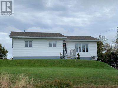 12 Longs Hill, House other with 3 bedrooms, 2 bathrooms and null parking in Old Perlican NL | Image 1