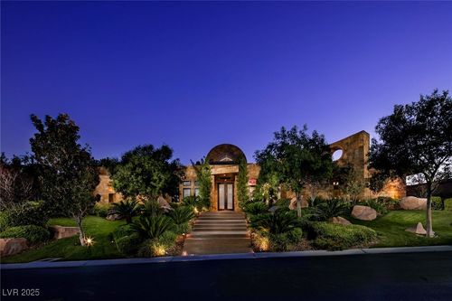 15 Golden Sunray Ln, Las Vegas, NV, 89135-7841 | Card Image