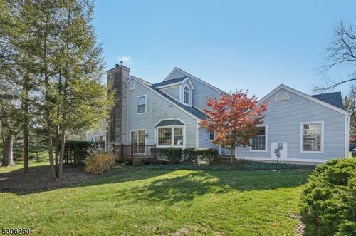 10 Century Ct, Montville, NJ, 07045-9417 | Card Image