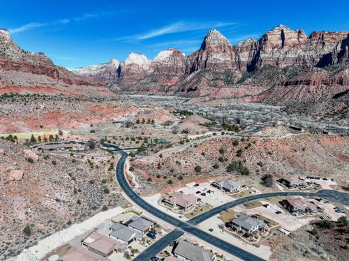d-108 Trapper Cir, Springdale, UT, 84767-7800 | Card Image