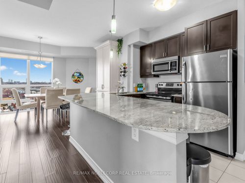 610-7730 Kipling Ave, Woodbridge, ON, L4L1Y9 | Card Image