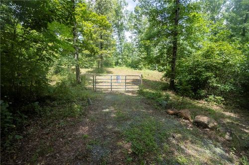 411 Poplar Grove Dr, Thomaston, GA, 30286-6715 | Card Image