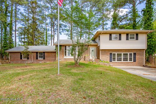 5218 Springwood Dr, Trent Woods, NC, 28562-6736 | Card Image