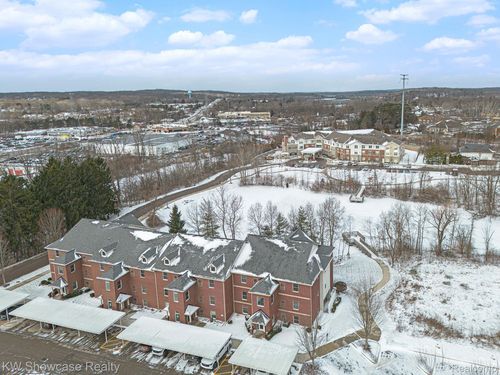 unit-17-6600 Trillium Village Ln, Clarkston, MI, 48346-5205 | Card Image