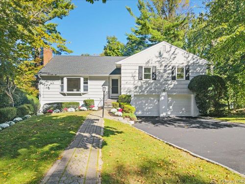 97 Runyon Pl, Scarsdale, NY, 10583-7024 | Card Image