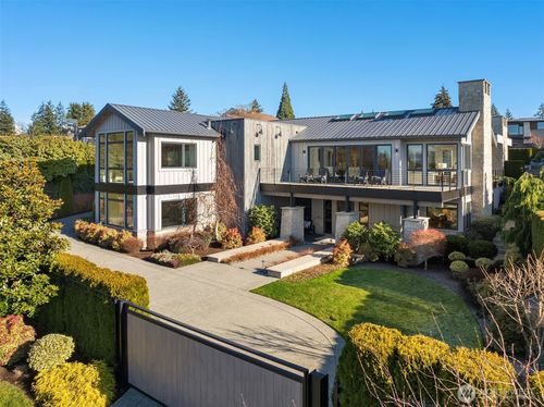 1918 94th Ave Ne, Clyde Hill, WA, 98004-2524 | Card Image