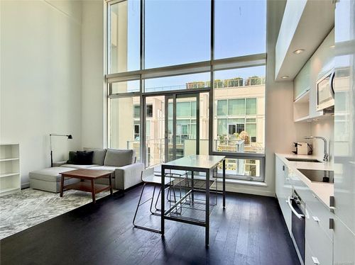 438-770 Fisgard St, Victoria, BC, V8W0B8 | Card Image