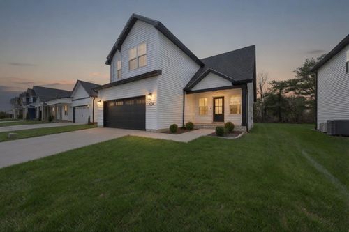 2006 Twilight Ave, Bowling Green, KY, 42104-7972 | Card Image