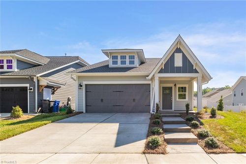 1845 Ashen St, Kernersville, NC, 27284 | Card Image