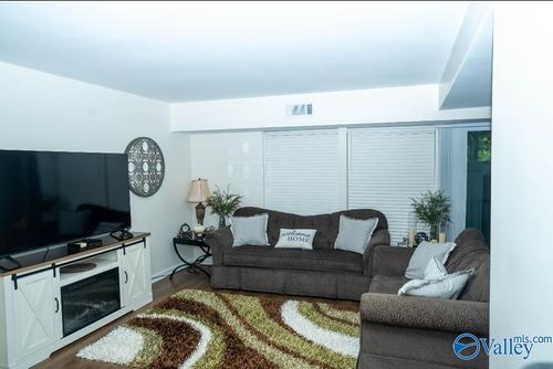 d4-2222 Colony Dr Sw, Huntsville, AL, 35802-1334 | Card Image