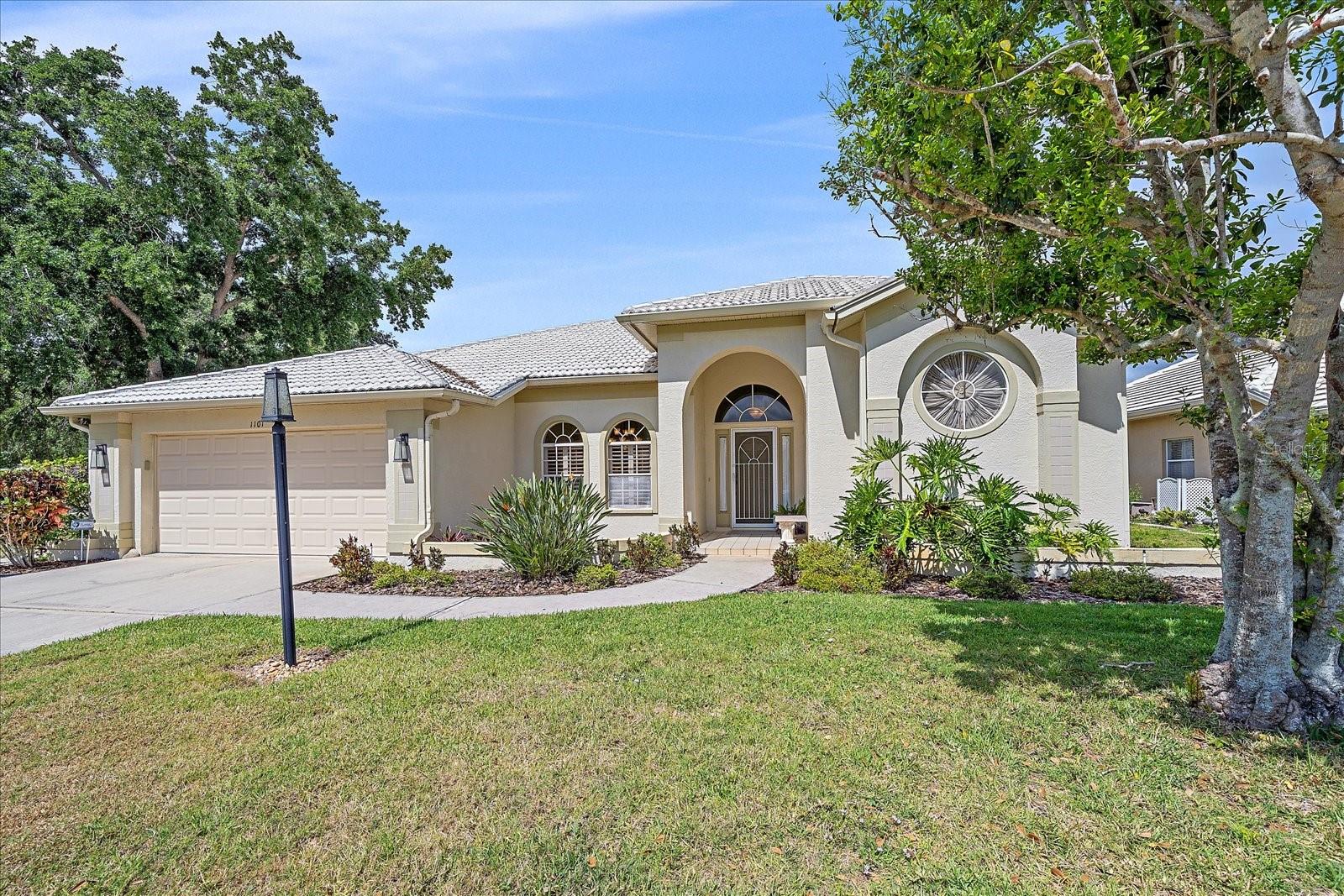 Deardon Dr, Venice, FL 34292