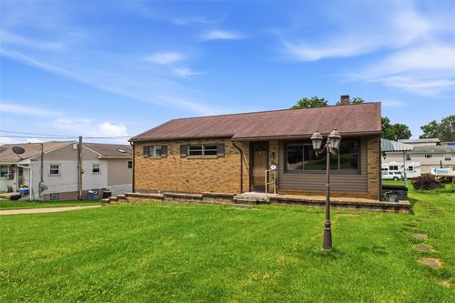 25 Dolly Ave, Jeannette, PA, 15644-1093 | Card Image