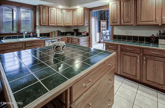 3102 Ellejoy Rd, House other with 3 bedrooms, 4 bathrooms and 2 parking in Walland TN | Image 26