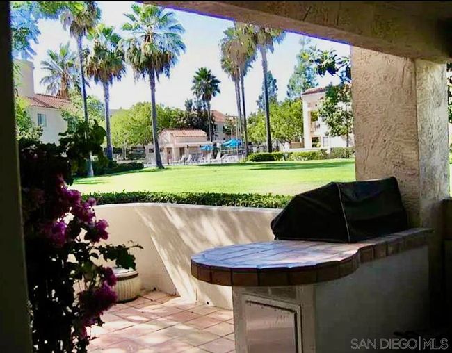 167 - 7339 Calle Cristobal, Condo with 2 bedrooms, 2 bathrooms and 2 parking in San Diego CA | Image 6