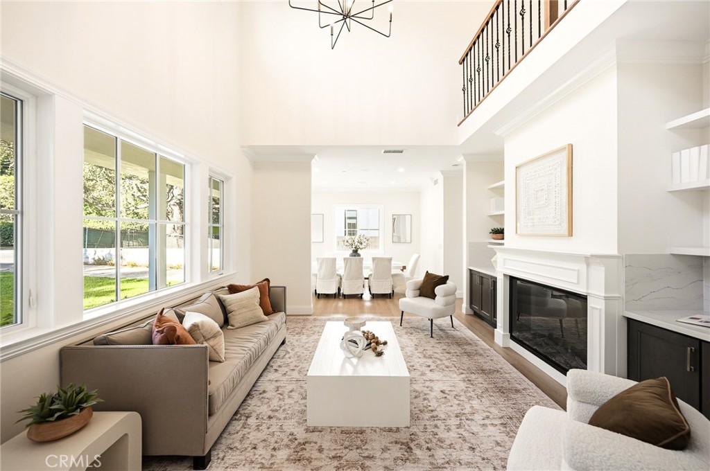 Residential in Altadena 5