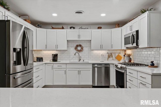 2605 Churchill Rd, House other with 4 bedrooms, 2 bathrooms and null parking in Springfield IL | Image 11