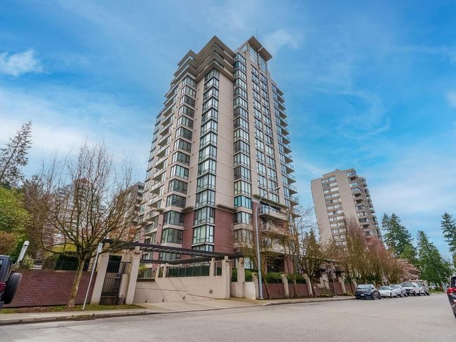 301 - 720 Hamilton Street, Condo with 2 bedrooms, 2 bathrooms and 1 parking in New Westminster BC | Image 1