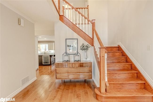 24 Willow Bay Dr, House other with 5 bedrooms, 3 bathrooms and 8 parking in Midhurst ON | Image 12