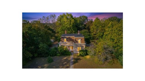 563 Putnam Pike, Greenville, RI, 02828-2131 | Card Image