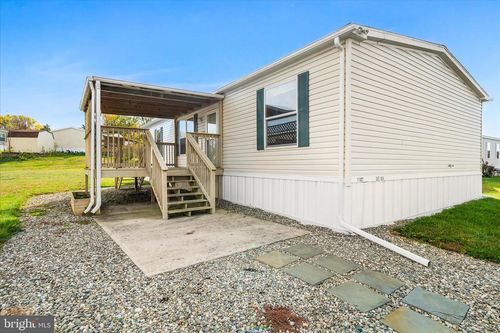 11307 Hawthorne Ct, HAGERSTOWN, MD, 21740-7094 | Card Image