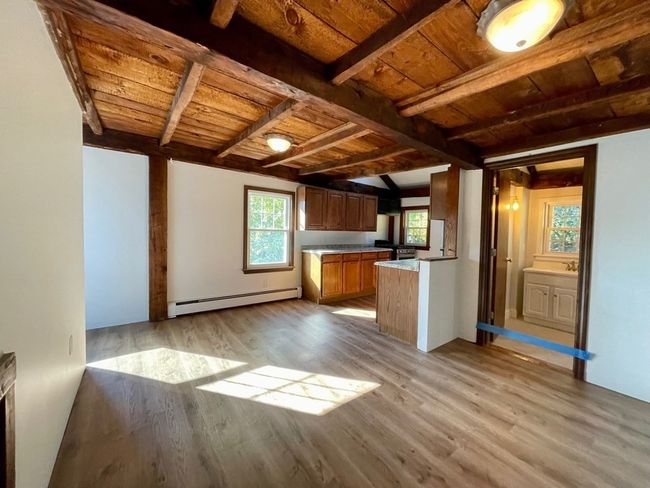 APT-6 - 9 Red Spring Rd, Condo with 2 bedrooms, 1 bathrooms and 1 parking in Andover MA | Image 10