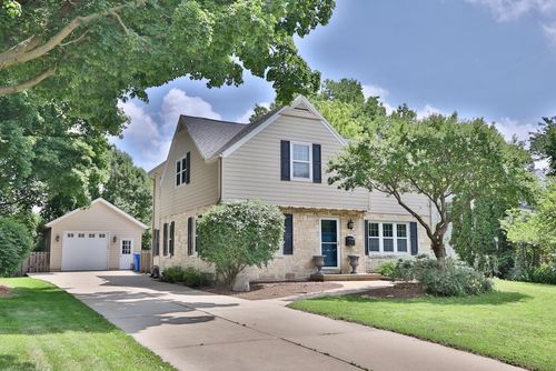 266 Kensington Dr, Madison, WI, 53704-5974 | Card Image