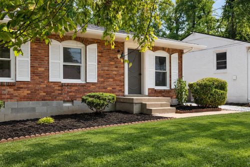 640 James Ave, Nashville, TN, 37209-1247 | Card Image
