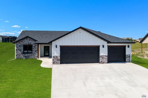 3333 Ping Dr, Rapid City, SD, 57703-4508 | Card Image