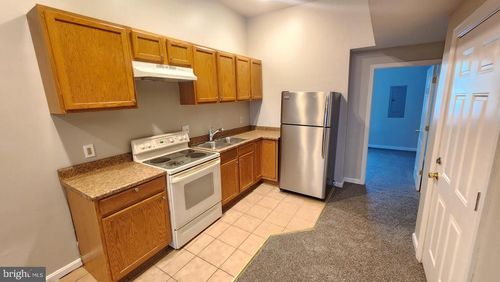apt-2-1918 Mcculloh St, BALTIMORE, MD, 21217-5179 | Card Image