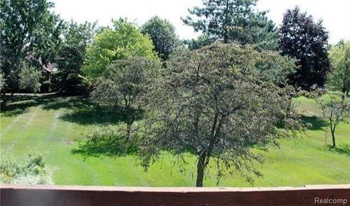 187-1550 Meadow Side Dr, Rochester Hills, MI, 48307-3080 | Card Image