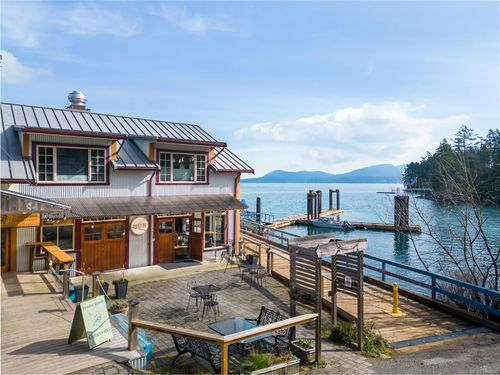 6and7-4301 Bedwell Harbour Rd, Pender Island, BC, V0N2M1 | Card Image