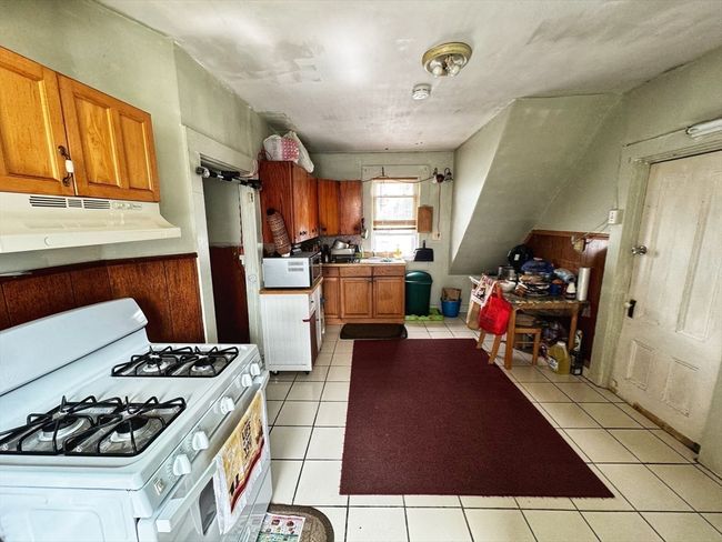 106 Eutaw Ave, Home with 4 bedrooms, 3 bathrooms and null parking in Lynn MA | Image 20